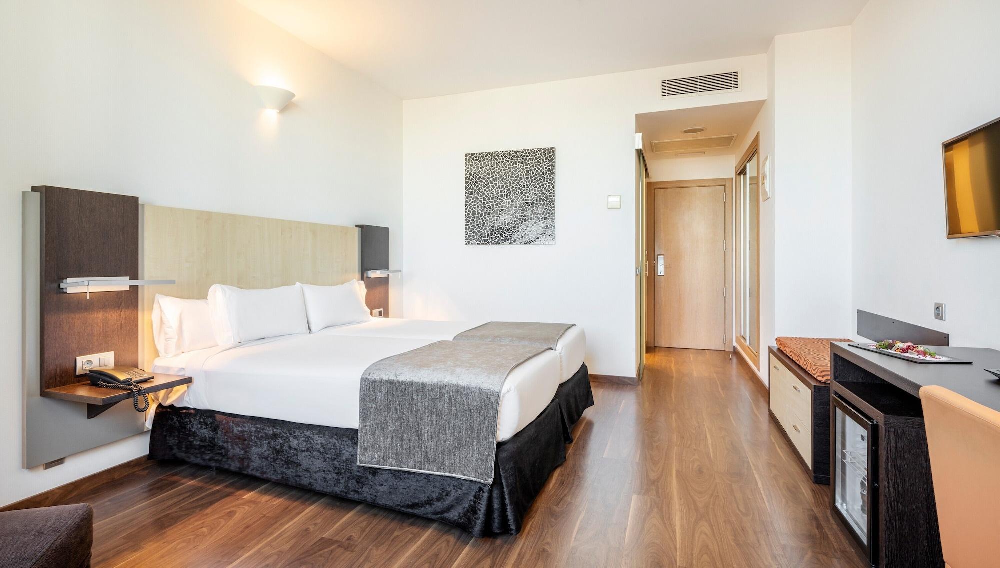 Hotel Ilunion Aqua 4 Valenza Esterno foto