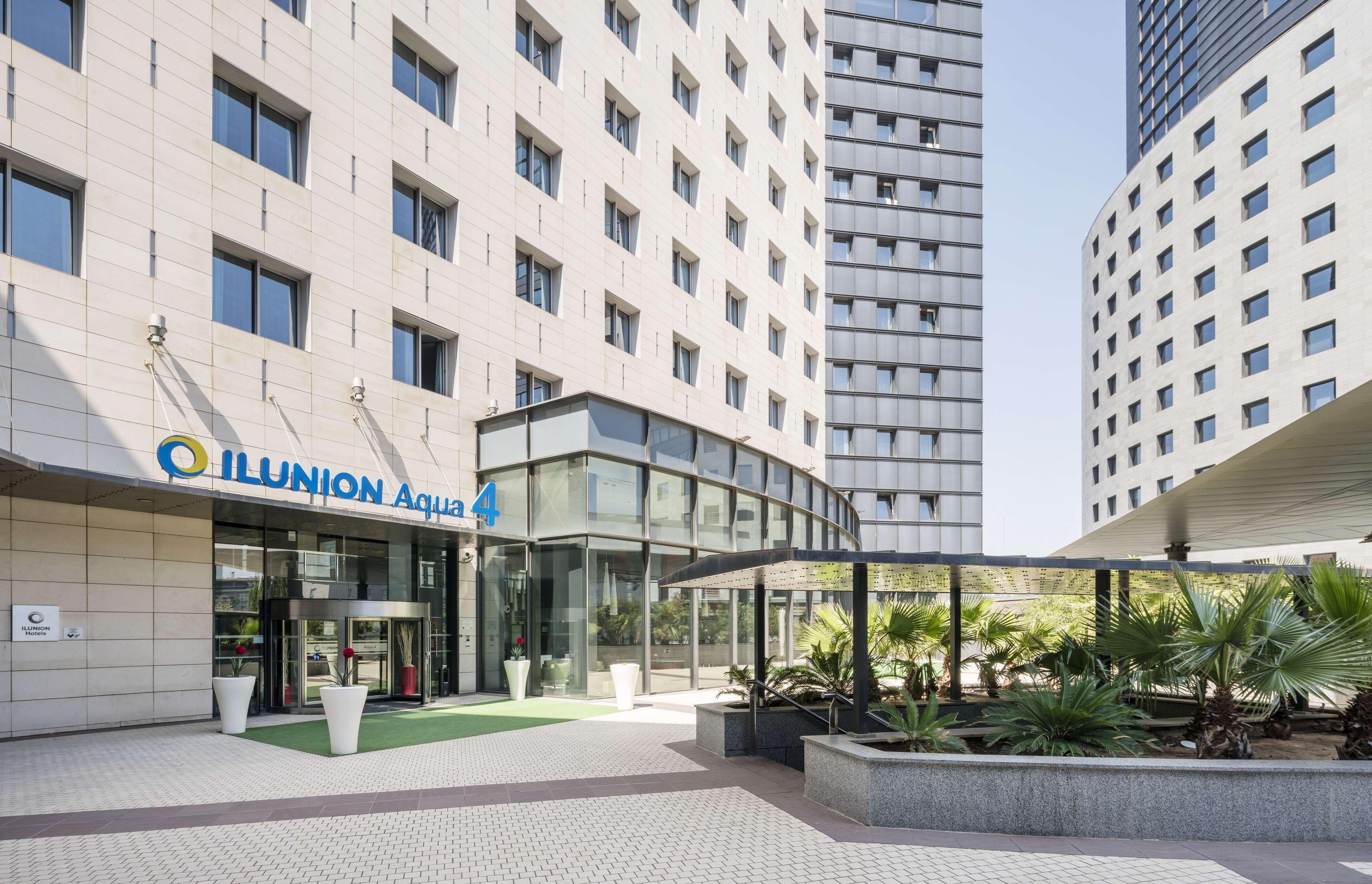 Hotel Ilunion Aqua 4 Valenza Esterno foto