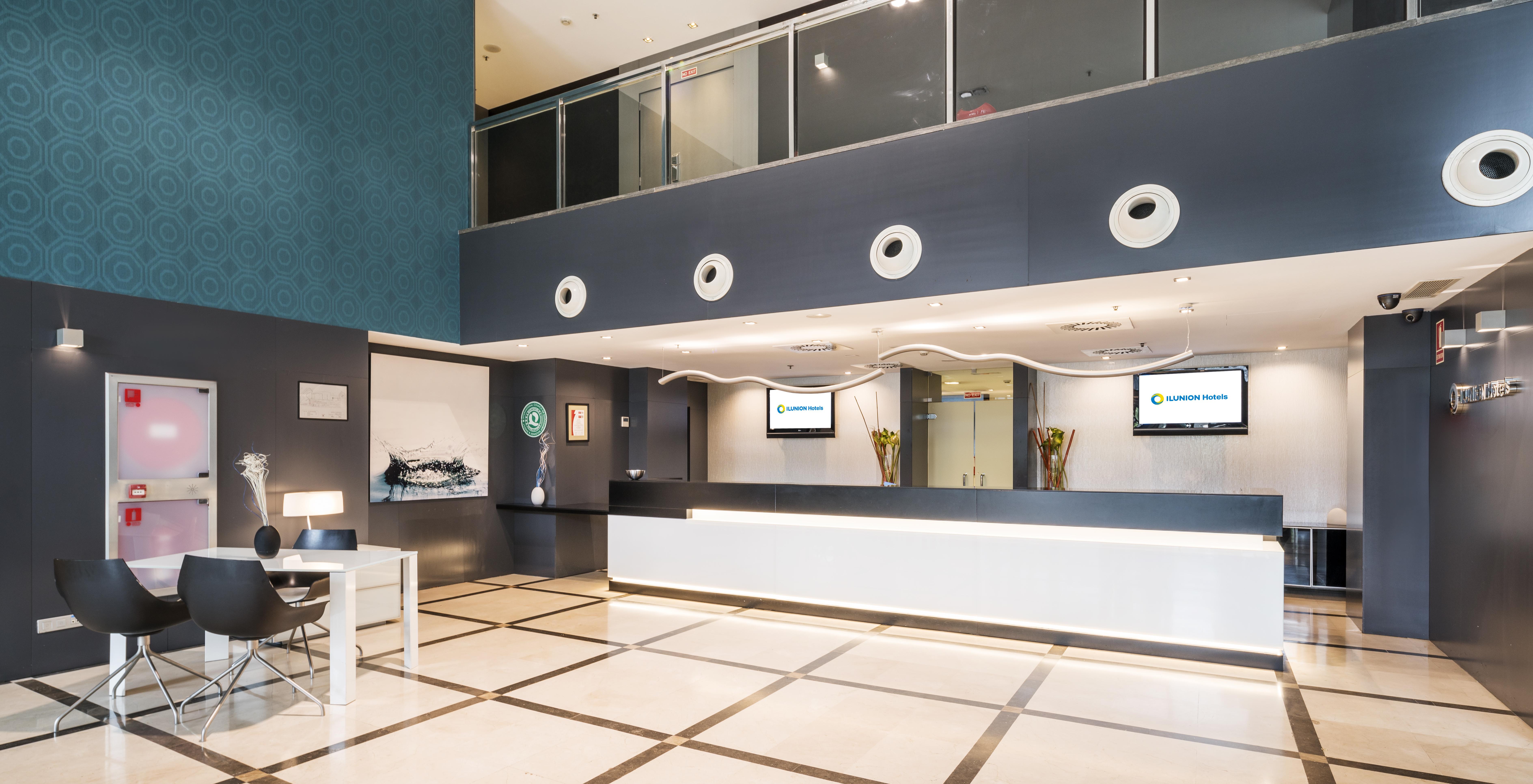 Hotel Ilunion Aqua 4 Valenza Esterno foto